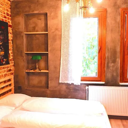 Eksen Art Suites Bed & Breakfast