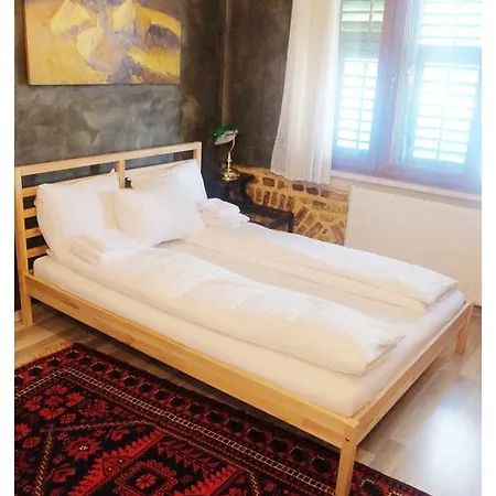 Bed & Breakfast Eksen Art Suites